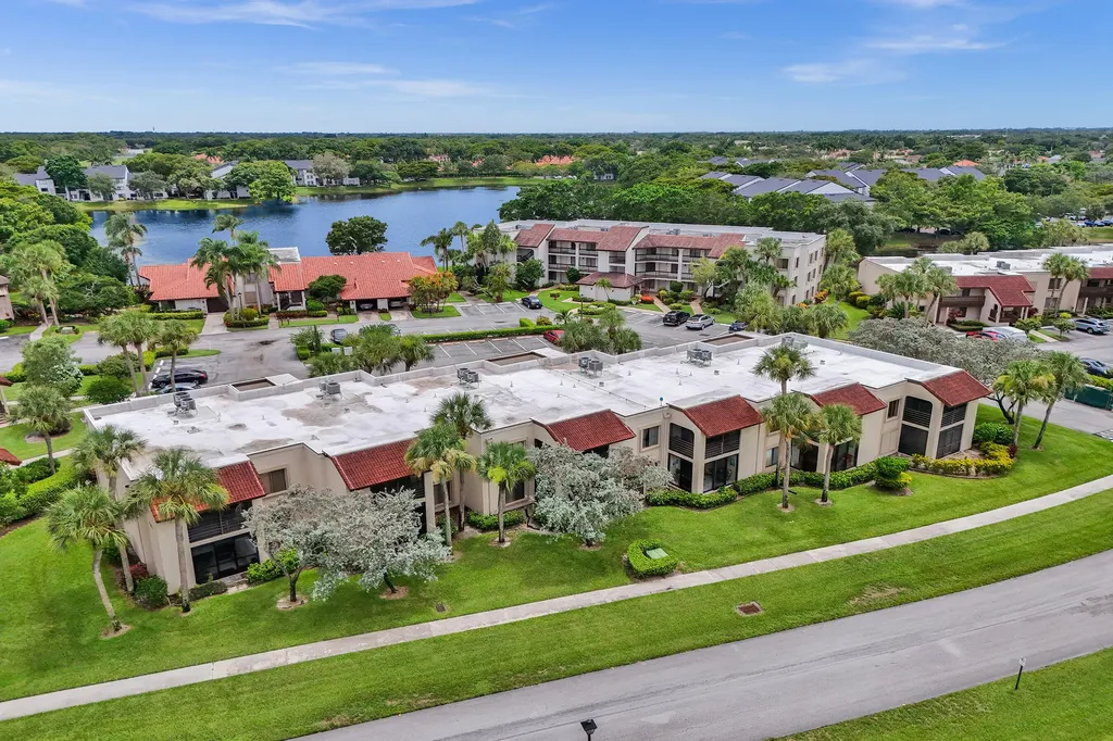 5306 Cedar Lake Drive Boynton Beach FL 33437