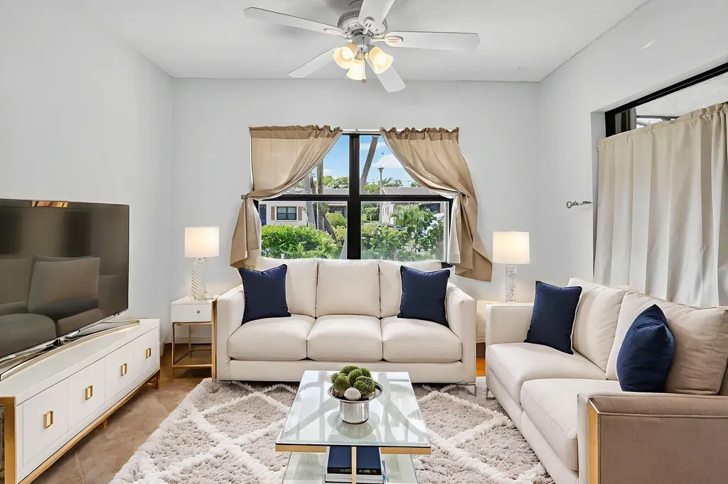 5775 Wanda Lane Delray Beach FL 33484