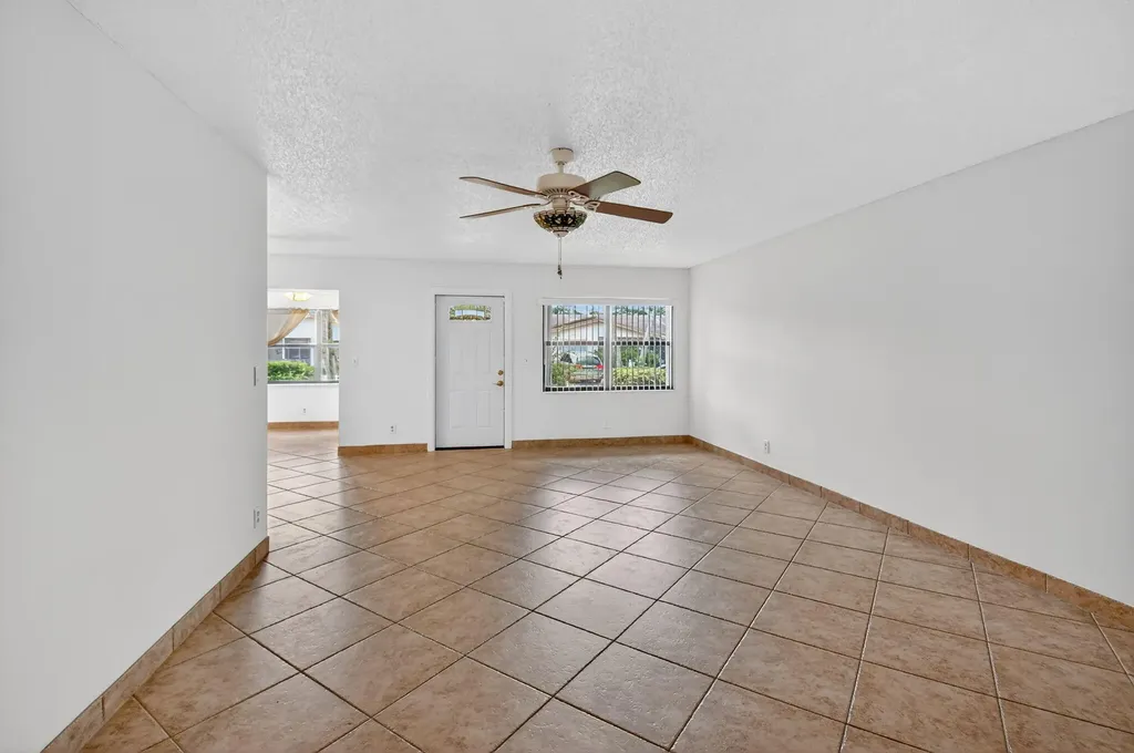 5775 Wanda Lane Delray Beach FL 33484