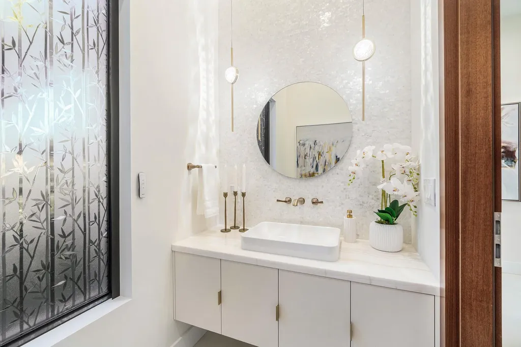 450 NE 10th Street Boca Raton FL 33432