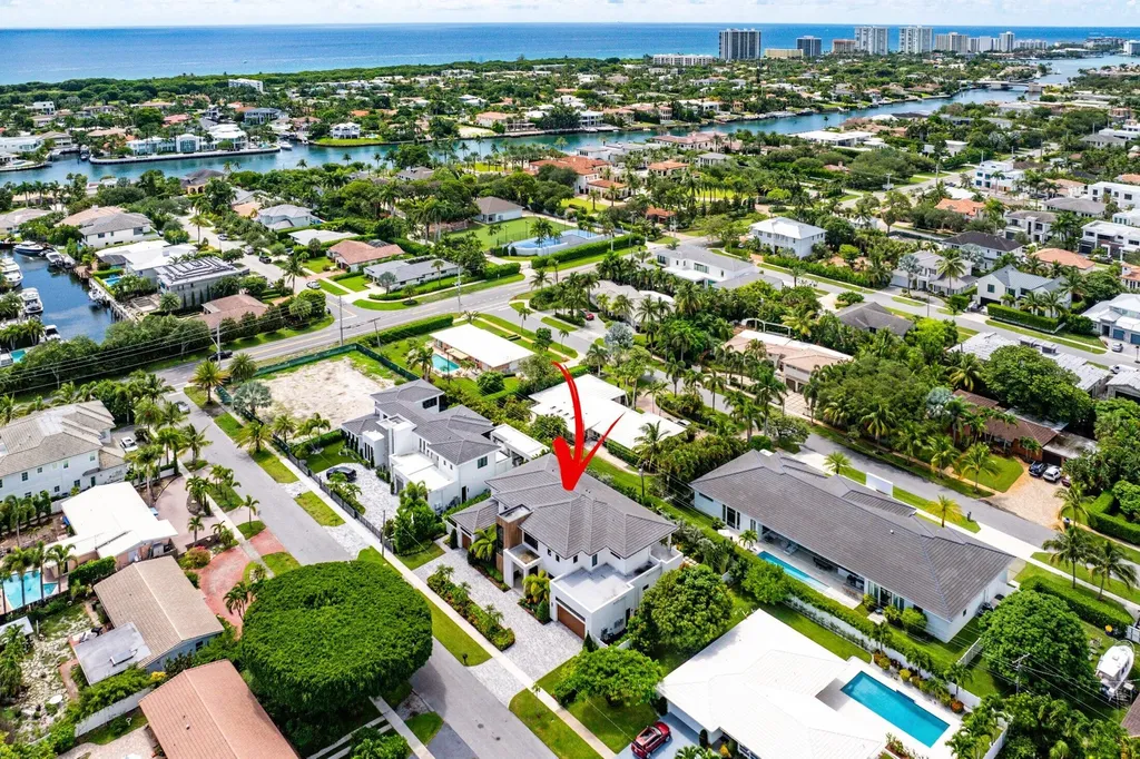 450 NE 10th Street Boca Raton FL 33432