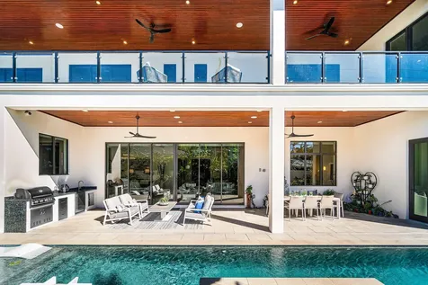 450 NE 10th Street Boca Raton FL 33432