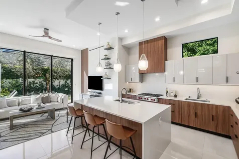 450 NE 10th Street Boca Raton FL 33432