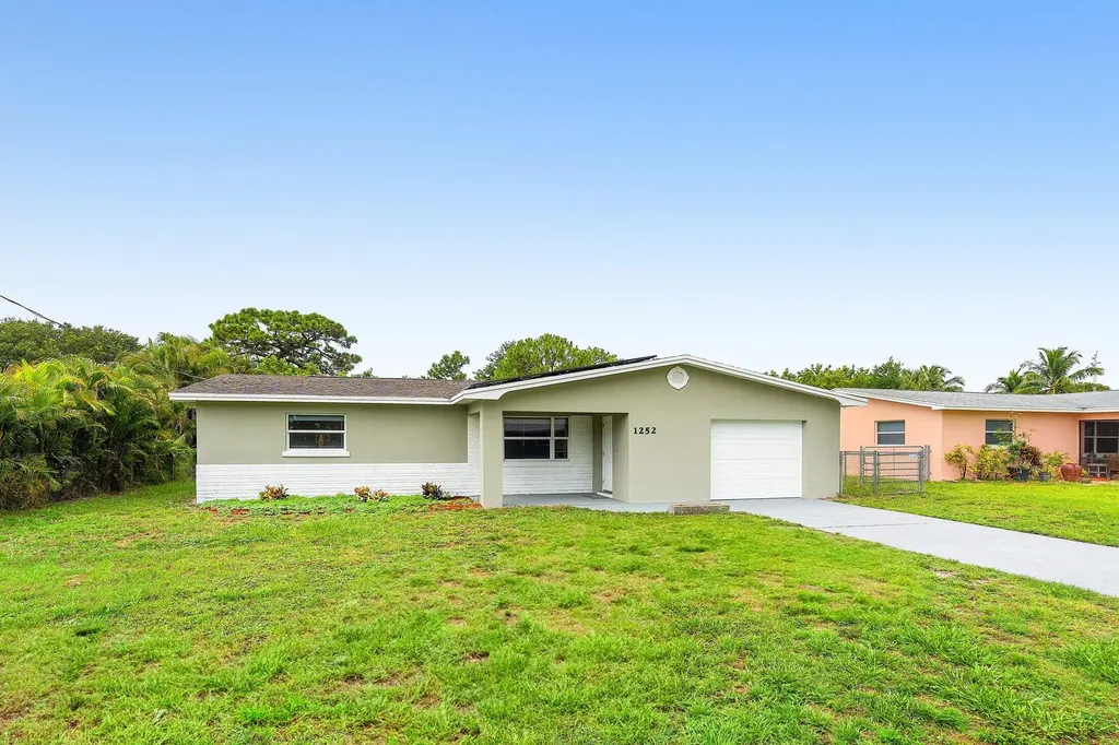 1252 NE South Street Jensen Beach FL 34957