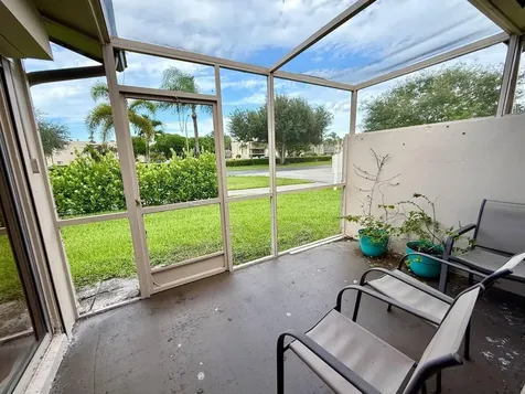 5496 Viburnum Circle Delray Beach FL 33484