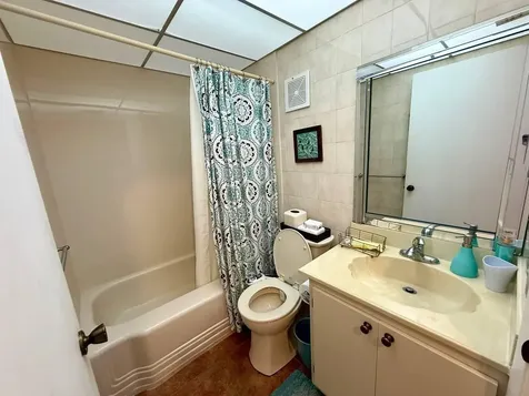 5496 Viburnum Circle Delray Beach FL 33484