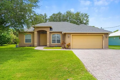 1901 SW Lennox Street Port St Lucie FL 34953