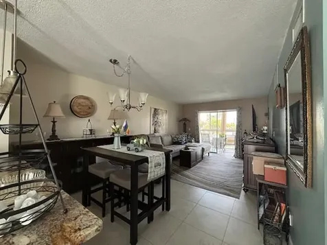 2161 NE 1st Court Boynton Beach FL 33435
