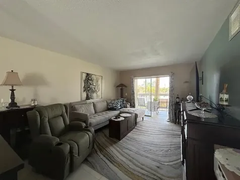 2161 NE 1st Court Boynton Beach FL 33435