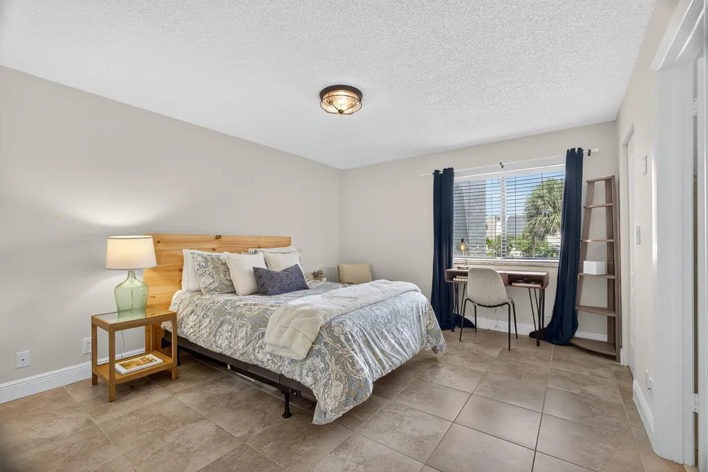 1605 S Us Highway 1 Jupiter FL 33477