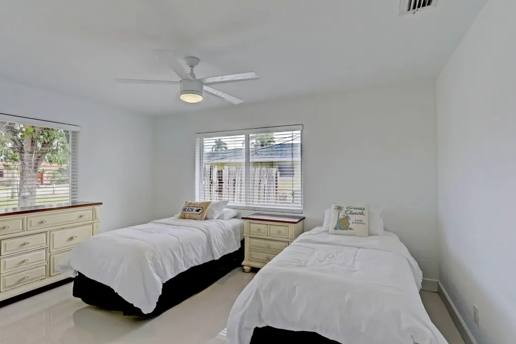 7115 Venetian Way West Palm Beach FL 33406