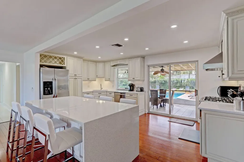 7115 Venetian Way West Palm Beach FL 33406