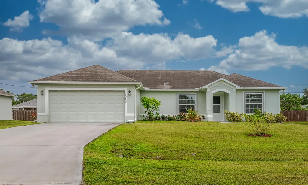 3049 SW Lucerne Street Port St Lucie FL 34953