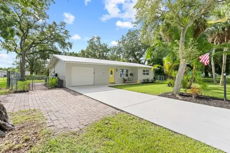5302 Bowling Green Drive Fort Pierce FL 34951