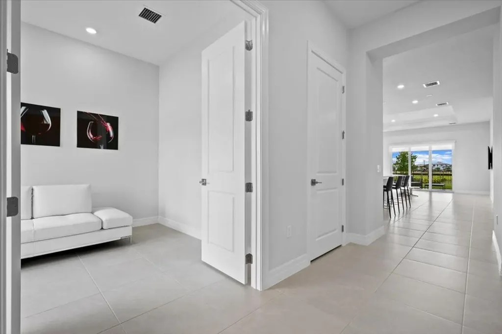 10571 Northbrook Circle Palm Beach Gardens FL 33412
