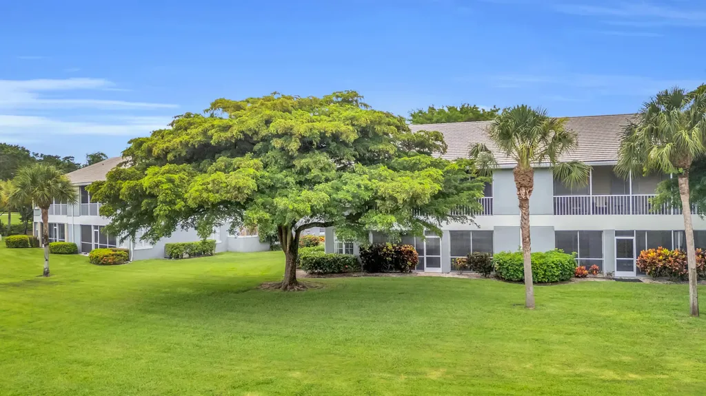 10172 Andover Coach Circle Lake Worth FL 33449
