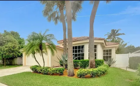 8252 White Rock Circle Boynton Beach FL 33436