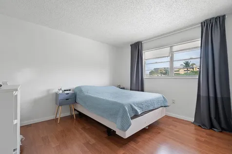 600 SW 2nd 2390 Avenue Boca Raton FL 33432