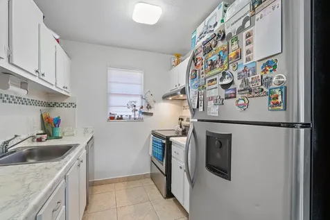 600 SW 2nd 2390 Avenue Boca Raton FL 33432