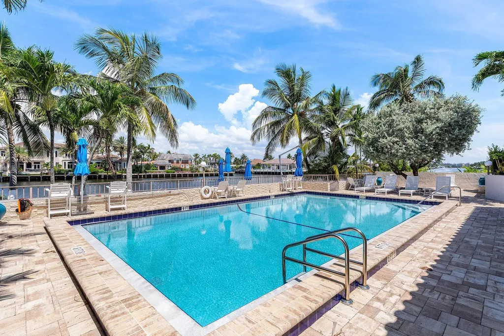1222 Hillsboro Mile Hillsboro Beach FL 33062