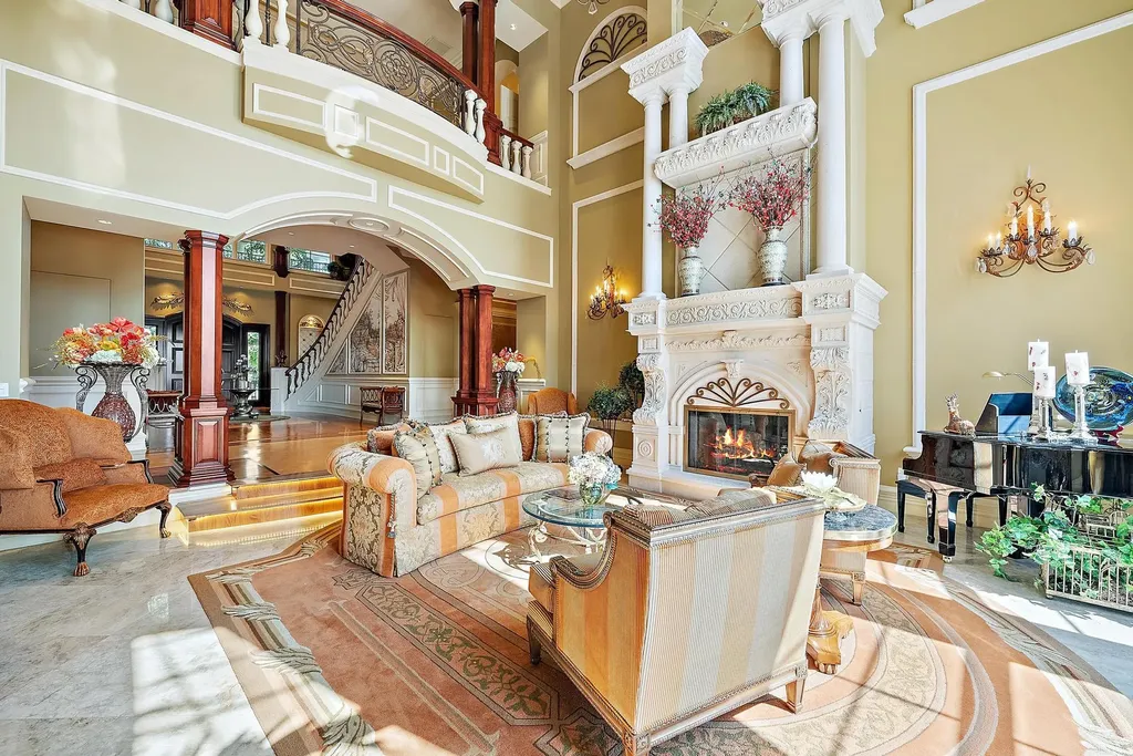 2330 Seven Oaks Lane Palm Beach Gardens FL 33410