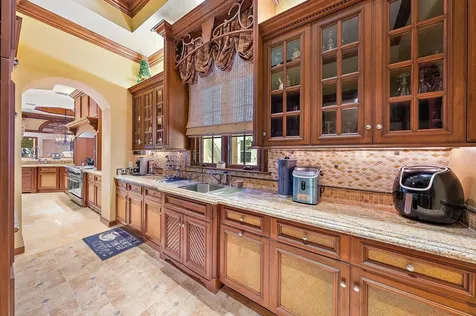 2330 Seven Oaks Lane Palm Beach Gardens FL 33410