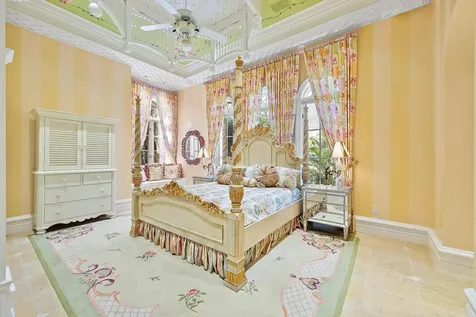 2330 Seven Oaks Lane Palm Beach Gardens FL 33410