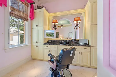 2330 Seven Oaks Lane Palm Beach Gardens FL 33410