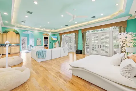 2330 Seven Oaks Lane Palm Beach Gardens FL 33410