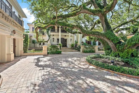 2330 Seven Oaks Lane Palm Beach Gardens FL 33410