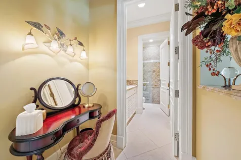 2330 Seven Oaks Lane Palm Beach Gardens FL 33410