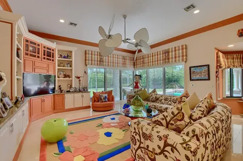 5896 NW 23rd Way Boca Raton FL 33496