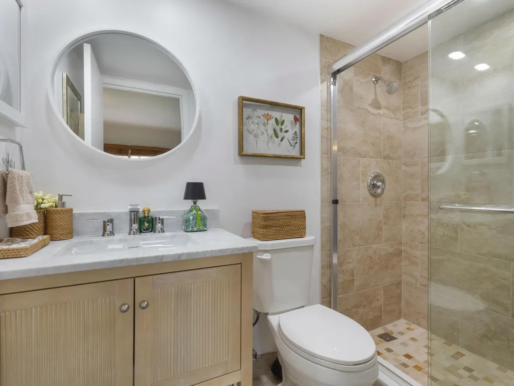 499 Saxony K Delray Beach FL 33446