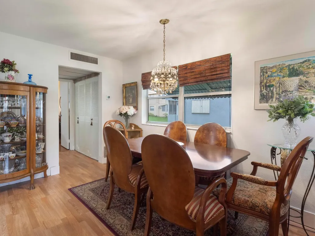 499 Saxony K Delray Beach FL 33446