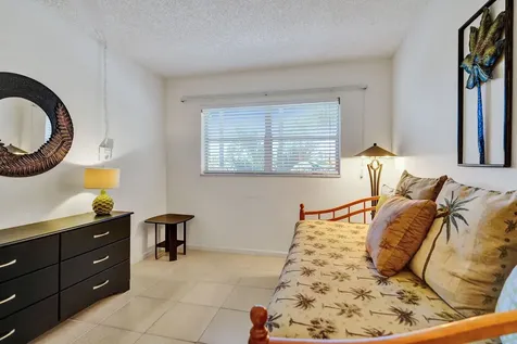 2000 S Federal Highway Boynton Beach FL 33435