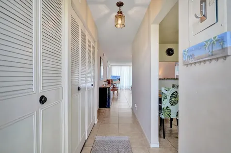 2000 S Federal Highway Boynton Beach FL 33435