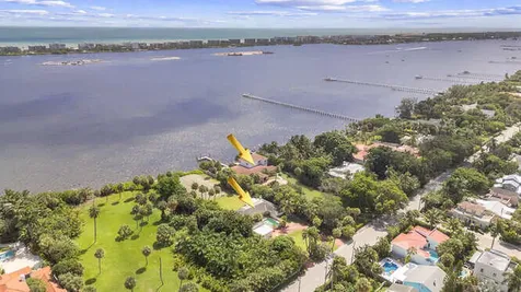 524-530 S Lakeside Drive Lake Worth Beach FL 33460