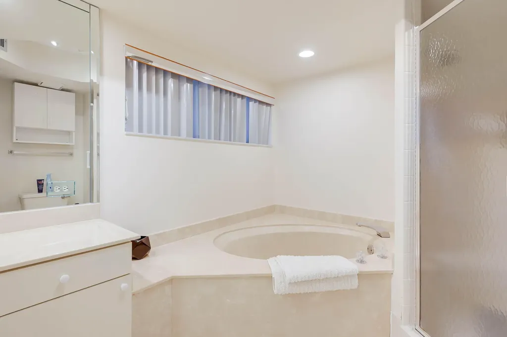 5279 Fountains Drive S Lake Worth FL 33467