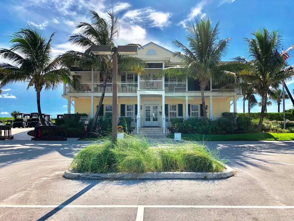 4000 S South Ocean Boulevard South Palm Beach FL 33480