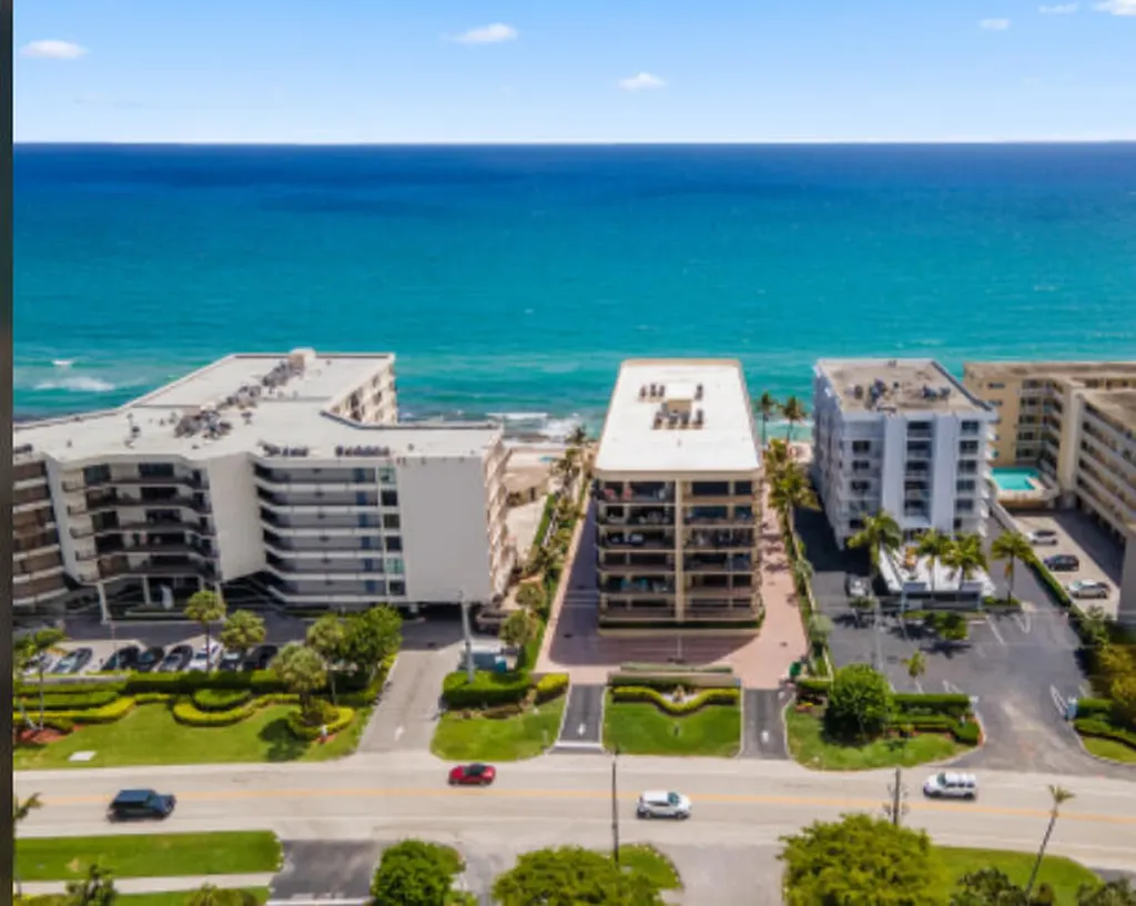 4000 S South Ocean Boulevard South Palm Beach FL 33480