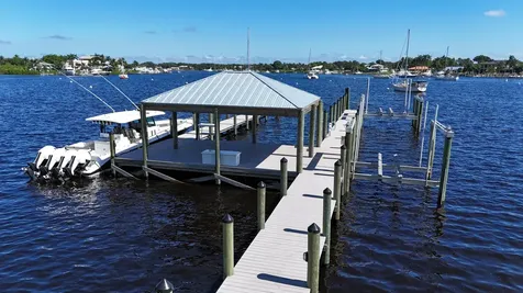 4345 SE Mulford Lane Stuart FL 34997