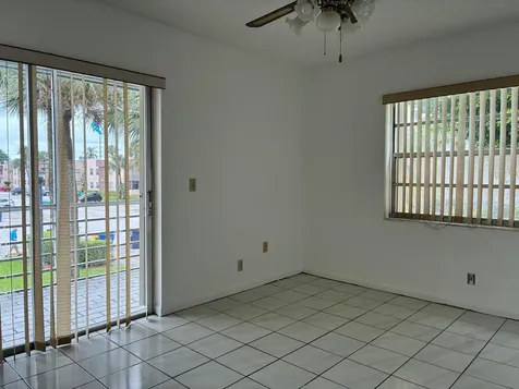 574 Burgundy L Delray Beach FL 33484
