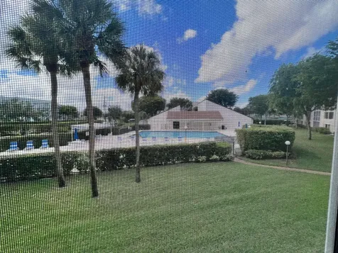 3154 Via Poinciana Lake Worth FL 33467
