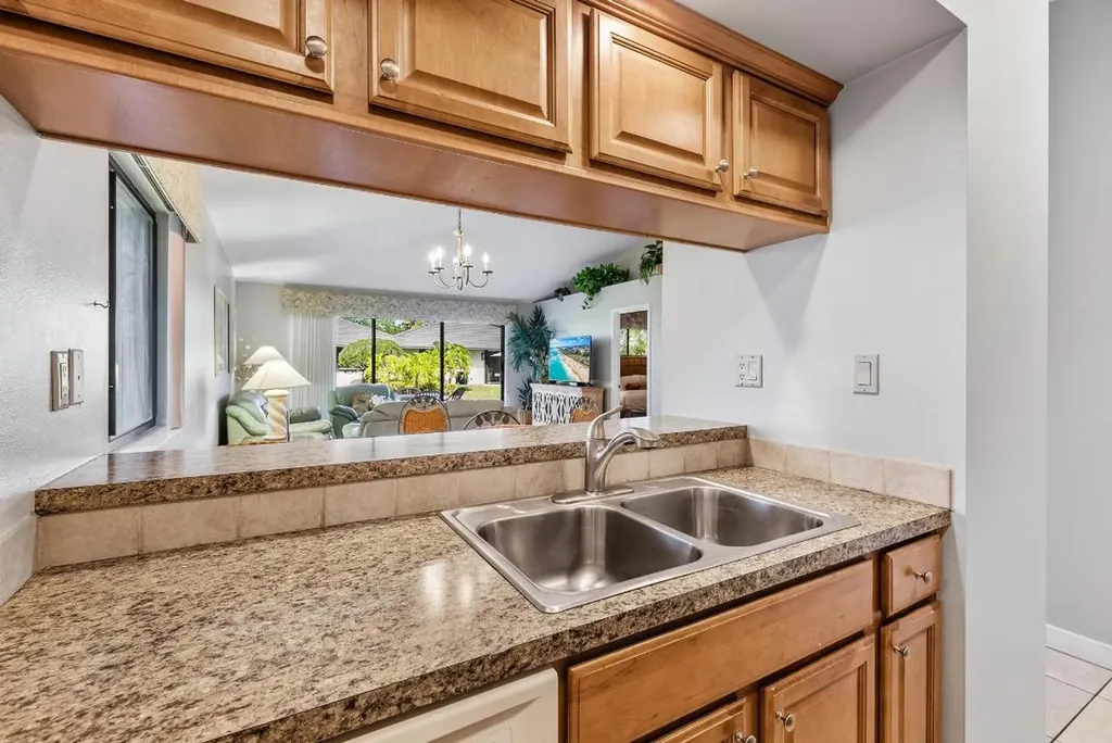 406 Club Drive Palm Beach Gardens FL 33418