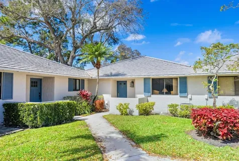 406 Club Drive Palm Beach Gardens FL 33418