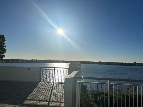 300 S Australian Avenue West Palm Beach FL 33401