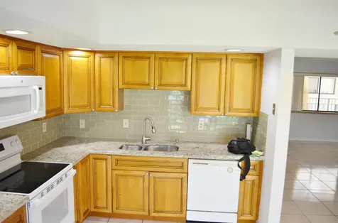5220 Las Verdes Circle Delray Beach FL 33484