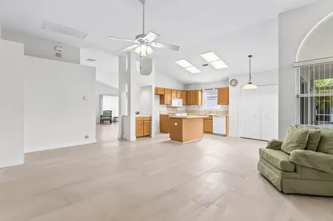 2239 Soundings Court Greenacres FL 33413