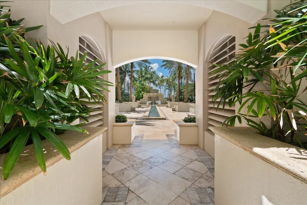 801 S Olive Avenue West Palm Beach FL 33401