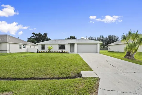 4541 SW Uleta Street Port St Lucie FL 34953